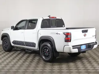 Nissan Frontier 2022 4x4 PRO-4X 4p Cab de Tripulação 5 pies SB