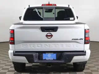 Nissan Frontier 2022 4x4 PRO-4X 4p Cab de Tripulação 5 pies SB