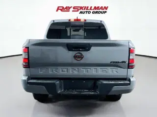 Nissan Frontier 2024 4x4 PRO-4X 4p. Cabin de Tripulación Doble 4 ft. PB