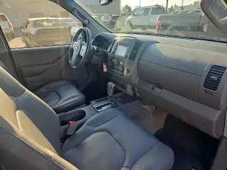 Nissan Frontier 2016 4x2 SL 4p Cab de tripulación corta 5 ft. Caja corta Pickup 5P