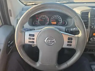 Nissan Frontier 2016 4x2 SL 4p Cab de tripulación corta 5 ft. Caja corta Pickup 5P
