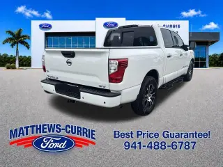 Nissan Titan 2020 4x2 SV 4p Camioneta de cabina doble 5.6 ft. CB