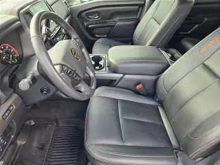 Nissan Titan 2024 4x4 PRO-4X 4p Camioneta Cabina Extendida 5.6 ft. CA