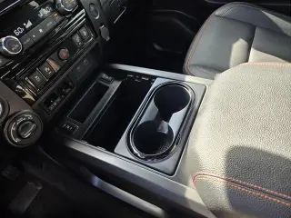 Nissan Titan 2024 4x4 PRO-4X 4p Camioneta Cabina Extendida 5.6 ft. CA