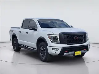 Nissan Titan 2024 4x4 PRO-4X 4p Camioneta Cabina Extendida 5.6 ft. CA