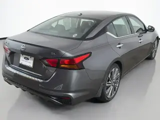 Nissan Altima 2023 2.5 SL 4dr Sedán