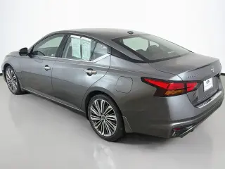 Nissan Altima 2023 2.5 SL 4dr Sedán