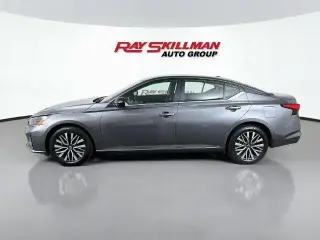 Nissan Altima 2026 AWD 2.5 SV 4dr Sedan