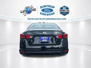Nissan Altima 2019 2.5 SV Sedán 4 puertas
