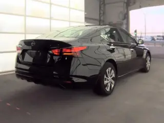 Nissan Altima 2023 2.5 S 4dr Sedan