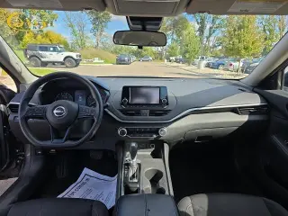 Nissan Altima 2024 2.5 S 4dr Sedan