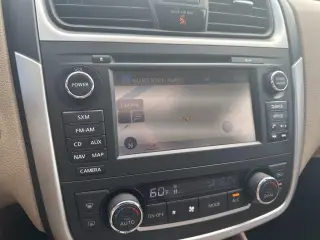 Nissan Altima 2016 2.5 SL 4dr Sedan