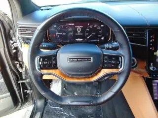 2022 Jeep Grand Wagoneer