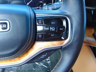 2022 Jeep Grand Wagoneer