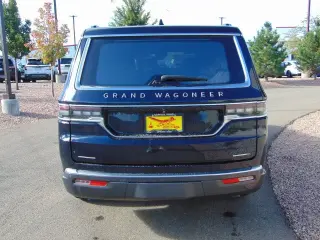2022 Jeep Grand Wagoneer