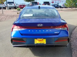 2025 Hyundai Elantra