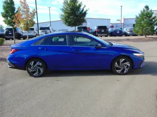 2025 Hyundai Elantra