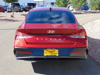 2025 Hyundai Elantra