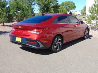 2025 Hyundai Elantra