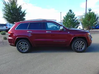 2020 Jeep Grand Cherokee