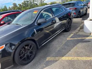 Lincoln MKS 2009 4dr Sedan