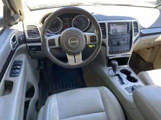 Jeep Grand Cherokee 2011 4x4 Laredo X 4p SUV
