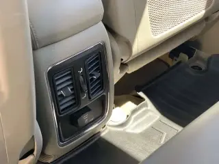 Jeep Grand Cherokee 2011 4x4 Laredo X 4p SUV