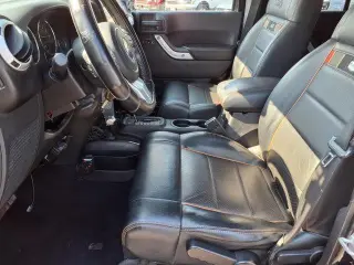Jeep Wrangler Unlimited 2011 4x4 70º Aniversario SUV 4 puertas