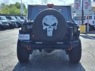 Jeep Wrangler Unlimited 2011 4x4 70º Aniversario SUV 4 puertas
