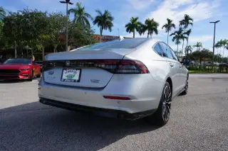 Honda Accord Hybrid 2023 Touring 4dr Sedan