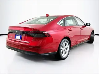 Honda Accord 2026 LX 4dr Sedán