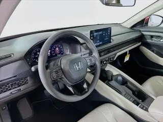 Honda Accord 2026 LX 4dr Sedán