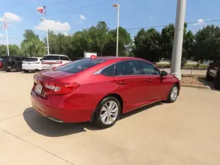 Honda Accord 2018 LX 4dr Sedan