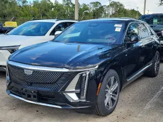 Cadillac LYRIQ 2024 AWD Luxury 1 4dr SUV