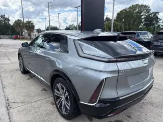 Cadillac LYRIQ 2024 Luxury 1 4dr SUV