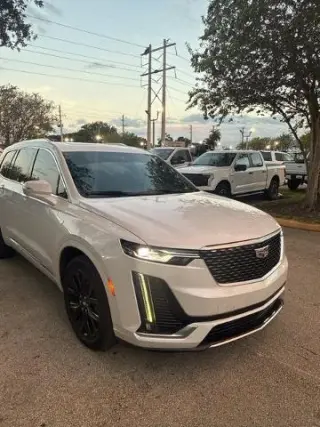Cadillac XT6 2022 Lujo Premium 4p SUV