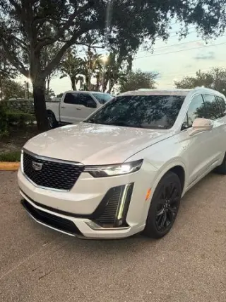 Cadillac XT6 2022 Lujo Premium 4p SUV