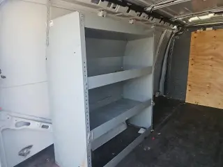 GMC Savana 2023 2500 3dr Camioneta de Carga