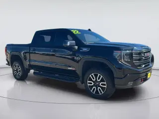 GMC Sierra 1500 2022 4x4 AT4 4dr Crew Cab 5.8 ft. SB