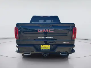 GMC Sierra 1500 2022 4x4 AT4 4dr Crew Cab 5.8 ft. SB