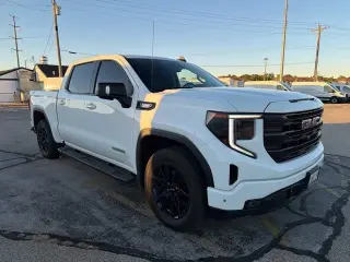 GMC Sierra 1500 2022 4x4 Elevation 4dr Crew Cab 5.8 ft. SB