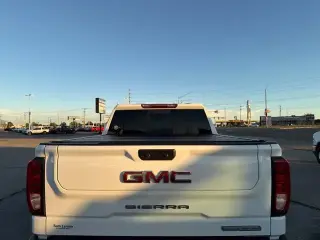 GMC Sierra 1500 2022 4x4 Elevation 4dr Crew Cab 5.8 ft. SB