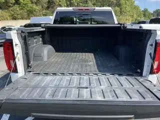 GMC Sierra 1500 2019 4x4 Denali 4dr Cabina de Tripulación 5.8 ft. CB