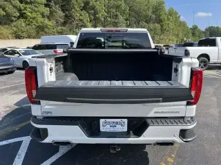 GMC Sierra 1500 2019 4x4 Denali 4dr Cabina de Tripulación 5.8 ft. CB