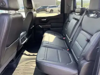 GMC Sierra 1500 2019 4x4 Denali 4dr Cabina de Tripulación 5.8 ft. CB