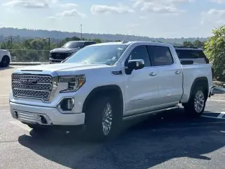 GMC Sierra 1500 2019 4x4 Denali 4dr Cabina de Tripulación 5.8 ft. CB