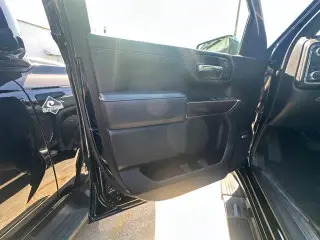 GMC Sierra 1500 2019 4x2 SLT 4dr Cabina de Tripulación