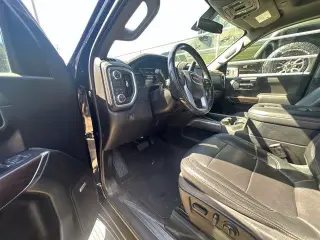GMC Sierra 1500 2019 4x2 SLT 4dr Cabina de Tripulación
