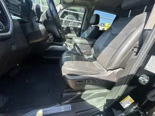 GMC Sierra 1500 2019 4x2 SLT 4dr Cabina de Tripulación