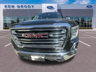 GMC Sierra 1500 2019 4x2 SLT 4dr Cabina de Tripulación